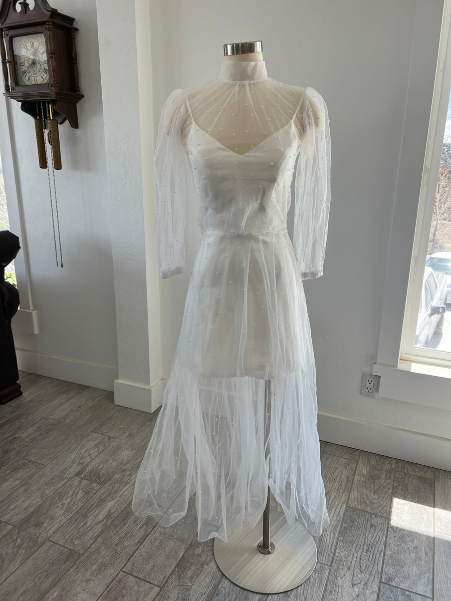 Pearl White Dress – SaltGowns